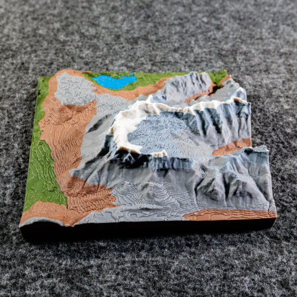 3D‑gedrucktes Bergrelief, detailgetreues topografisches Modell aus der 3D Manufaktur